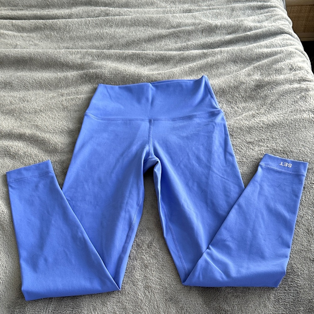 SET Active Vibrant Blue Leggings